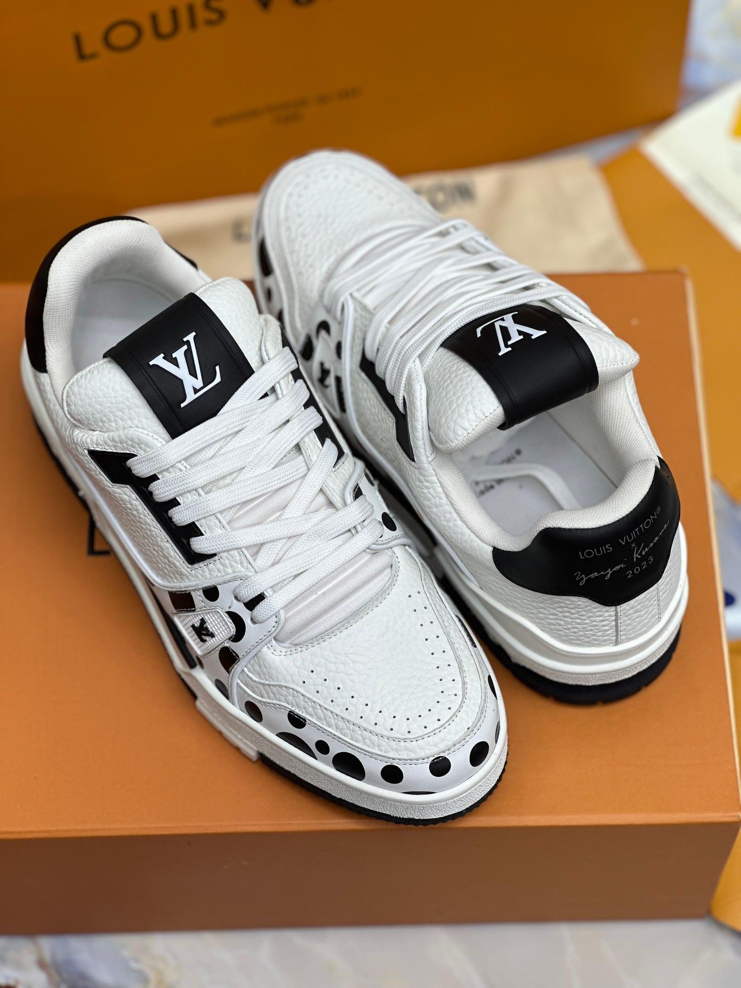 LOUIS VUITTON Shoes