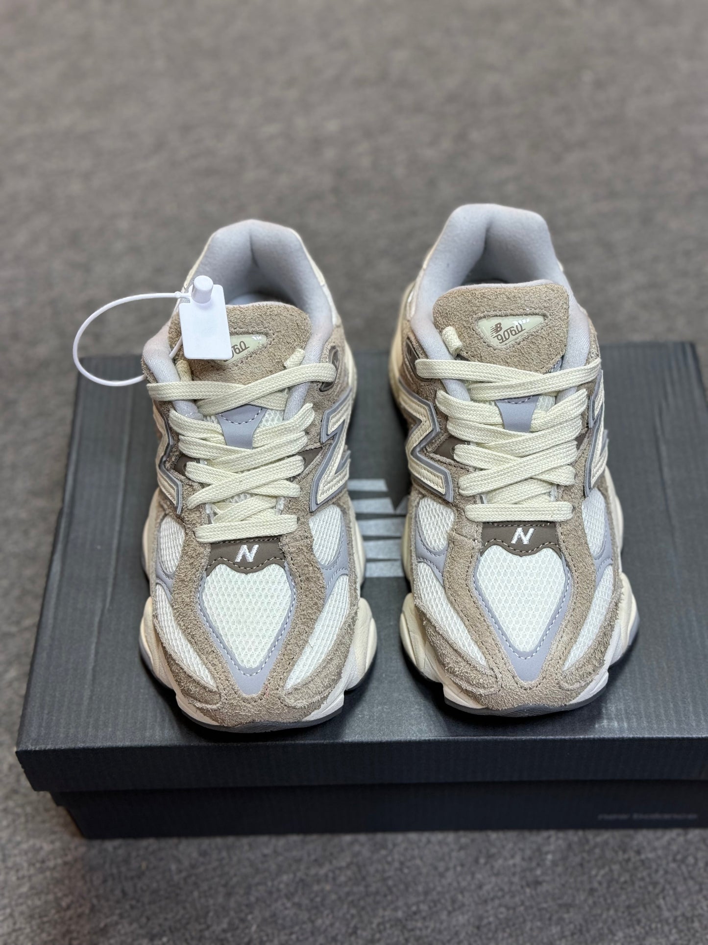 New Balance 9060 Low Driftwood
