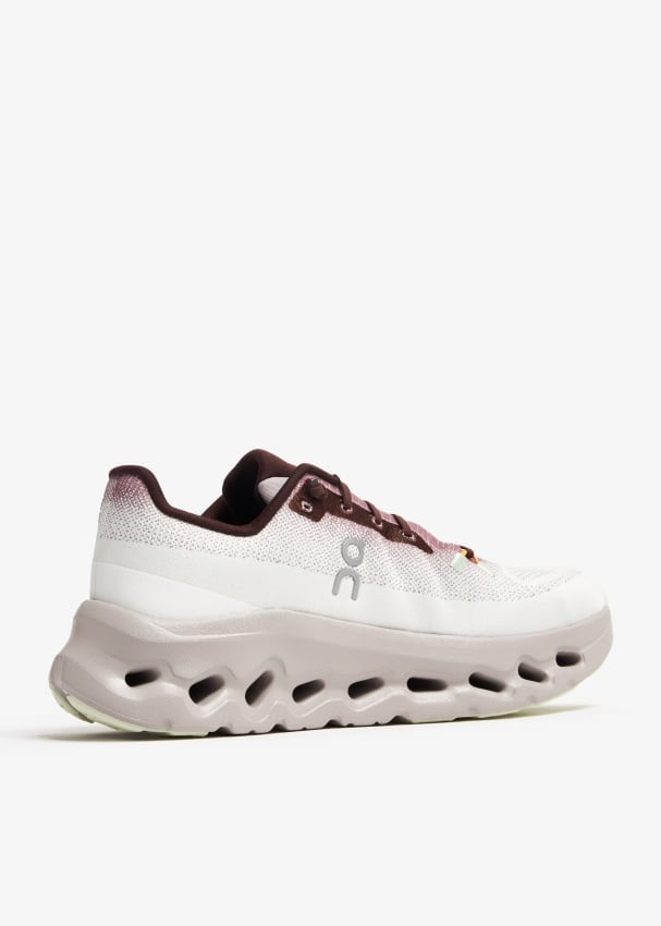 On Cloud Sneakers