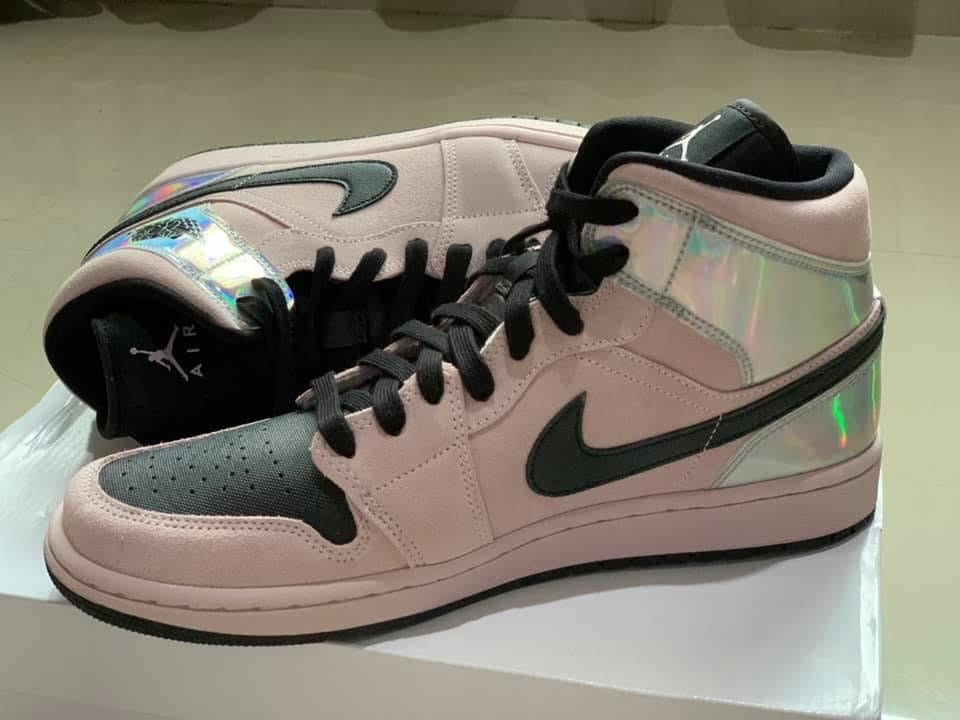 Jordan 1 Mid Dirty Powder Iridescent