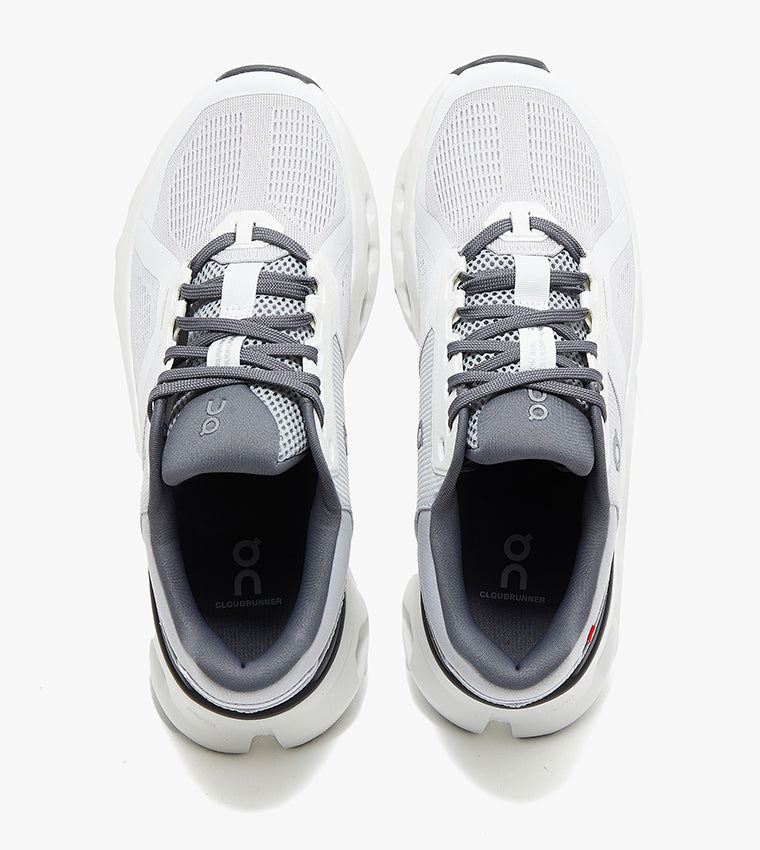 On Cloud Sneakers