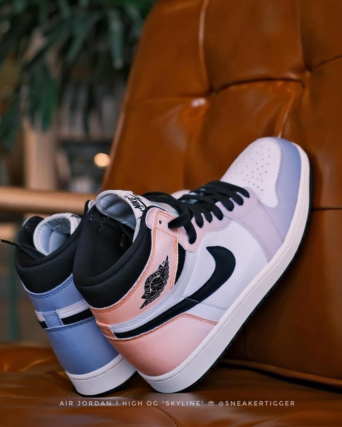 Jordan 1 High OG “skyline”