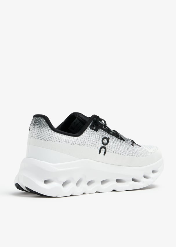On Cloud Sneakers