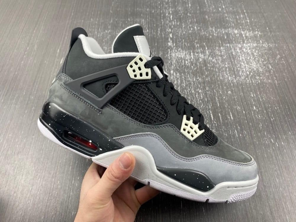 Jordan 4 Retro Fear
