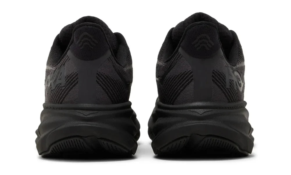 Hoka Clifton 9 'Black'
