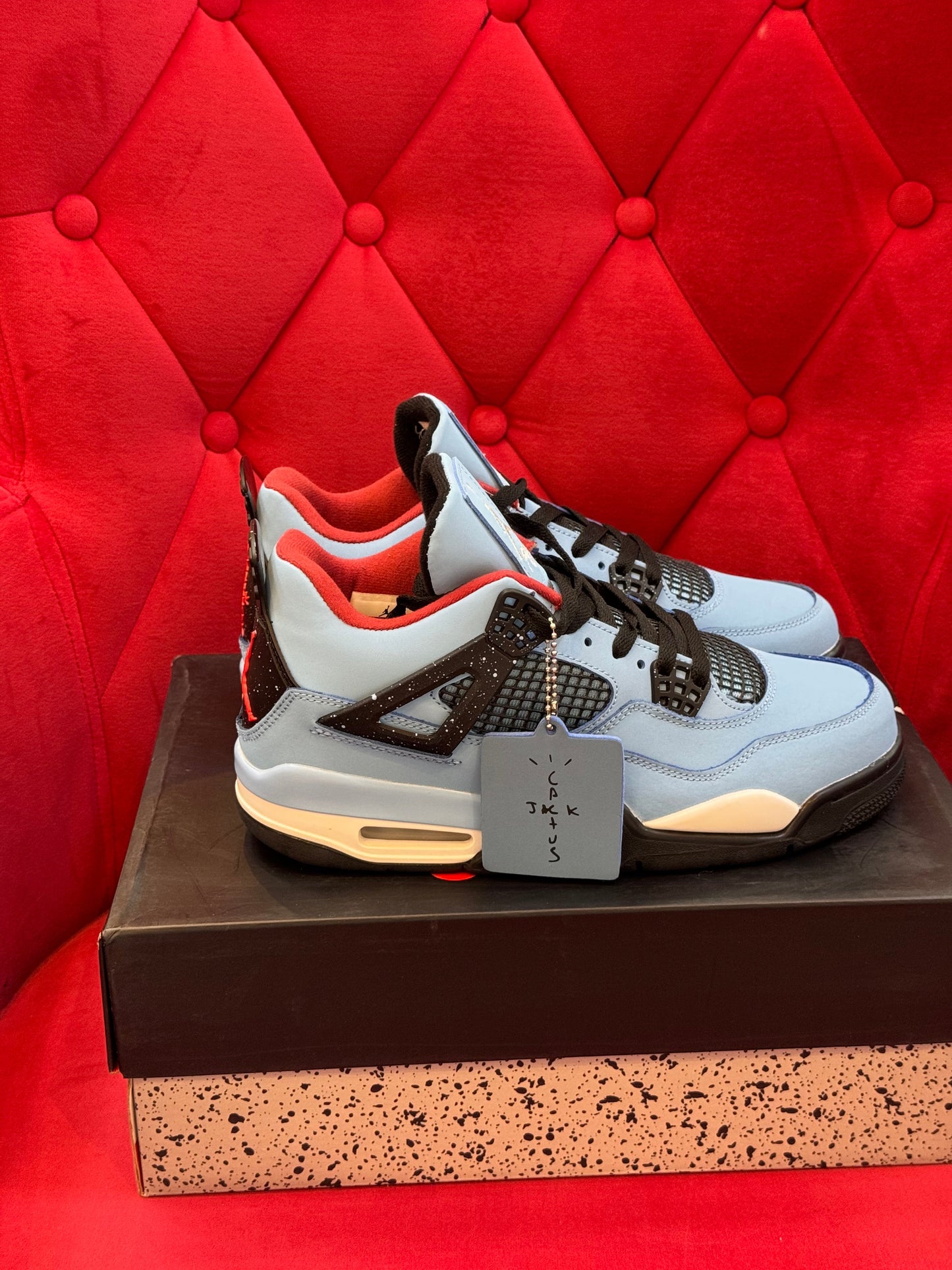 Jordan 4 Cactus Jack Travis Scott