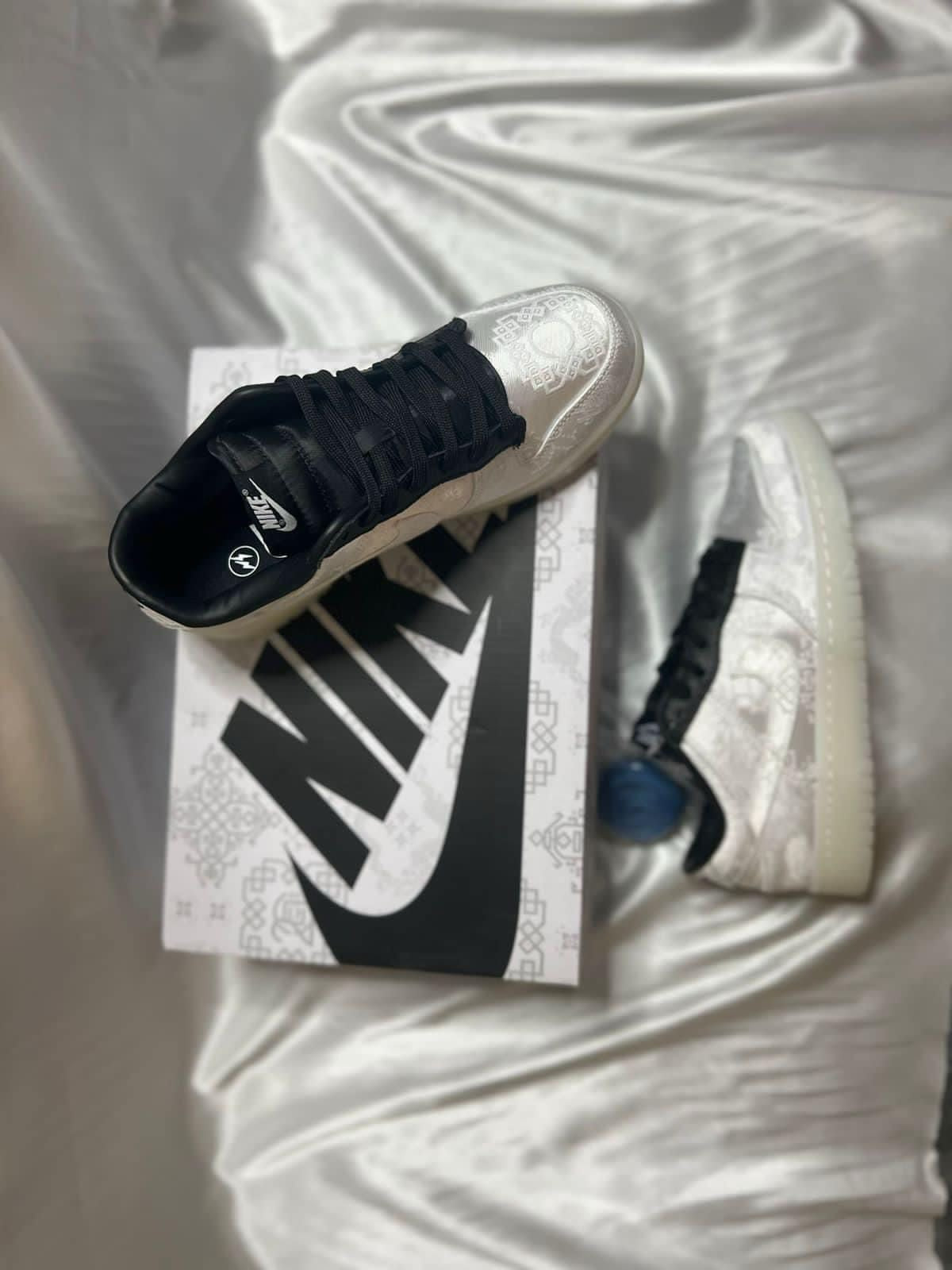 SB DUNK LOW CLOT X FRAGMENT