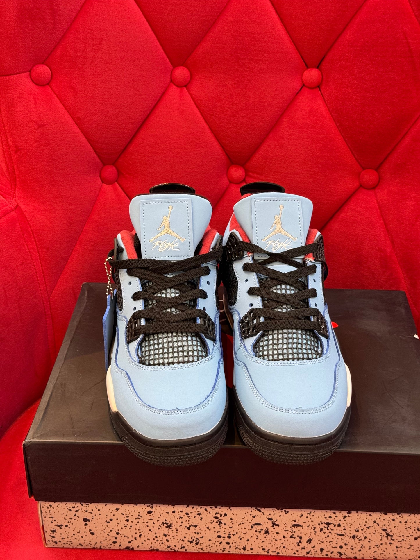 Jordan 4 Cactus Jack Travis Scott