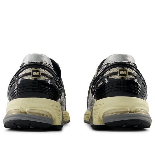 New Balance 2002R Protection Pack Phantom