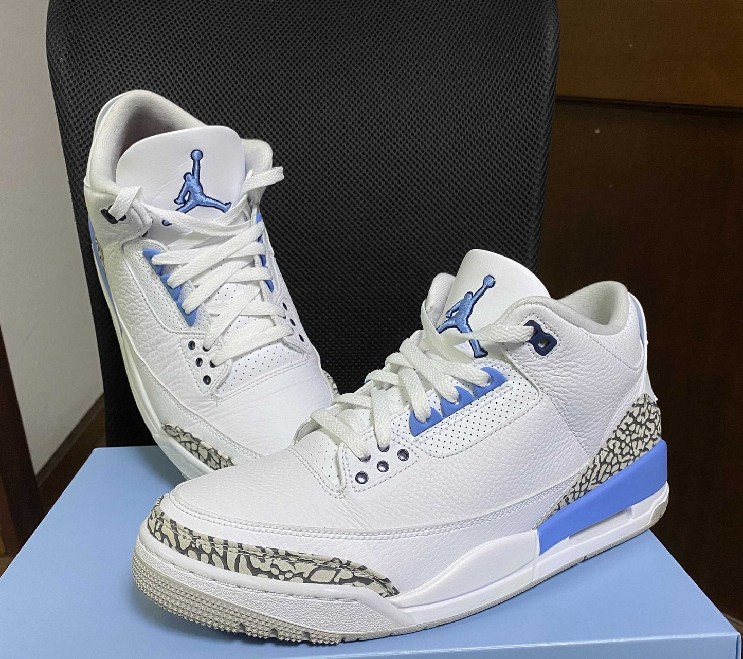 Jordan 3 UNC 2020