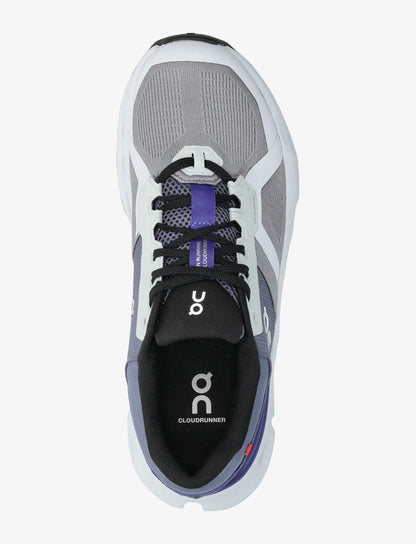 On Cloud Sneakers