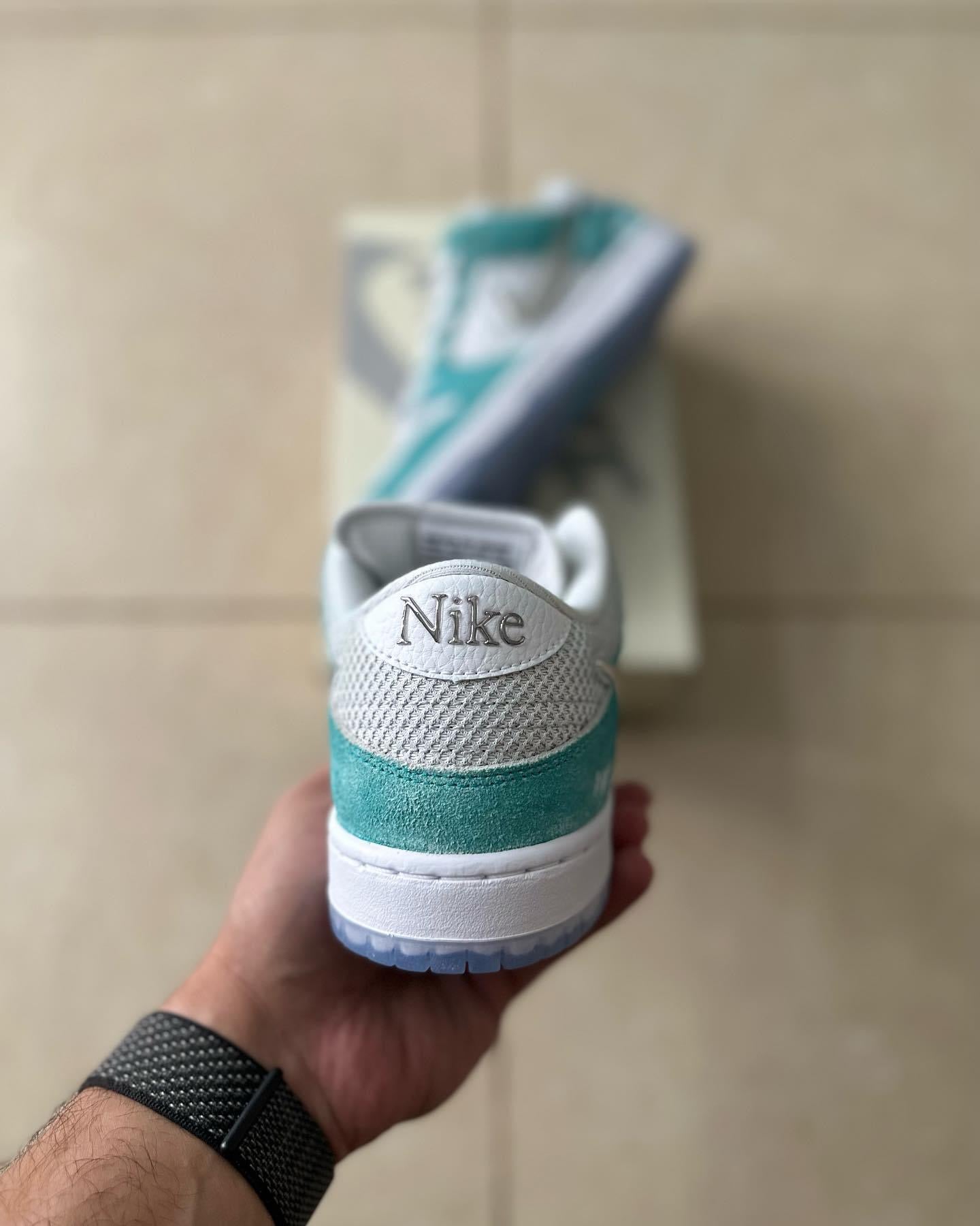SB Dunk x April Skateboard “Turbo Green”