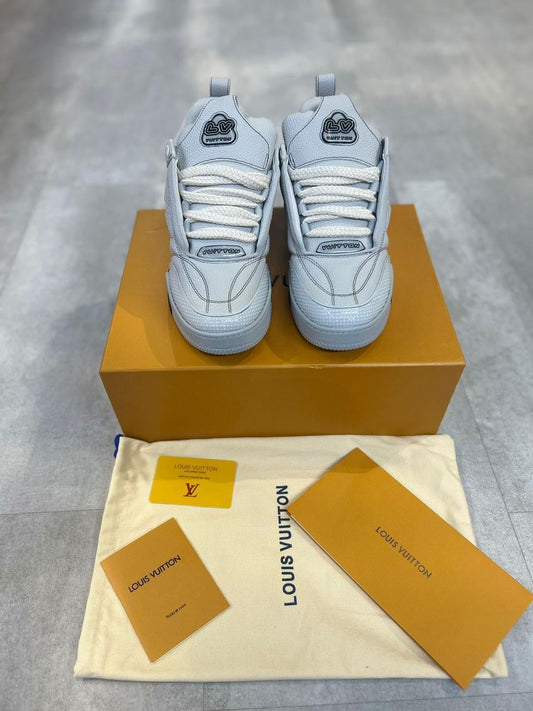 LOUIS VUITTON Shoes