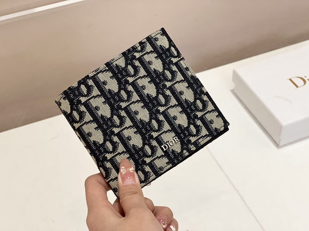 DIOR Wallets