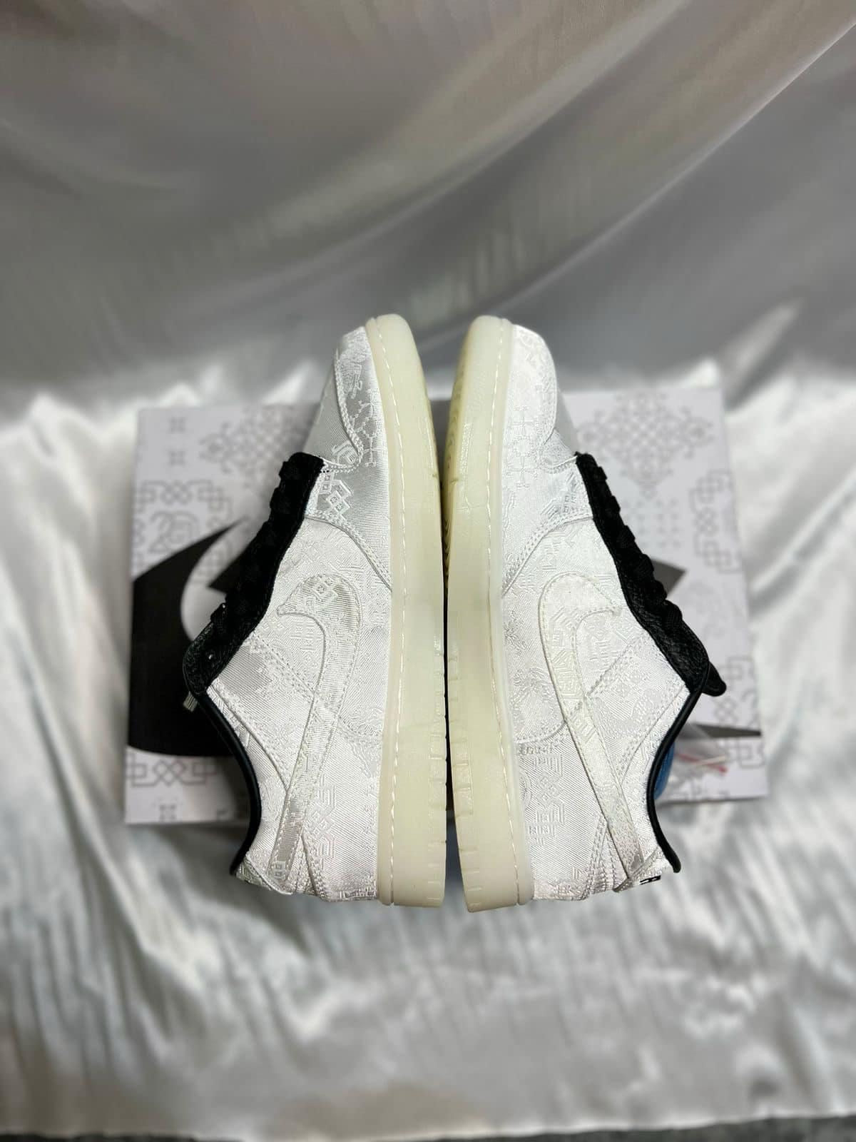 SB DUNK LOW CLOT X FRAGMENT