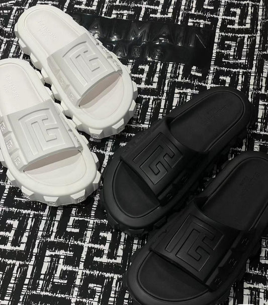 BALMAIN Slippers