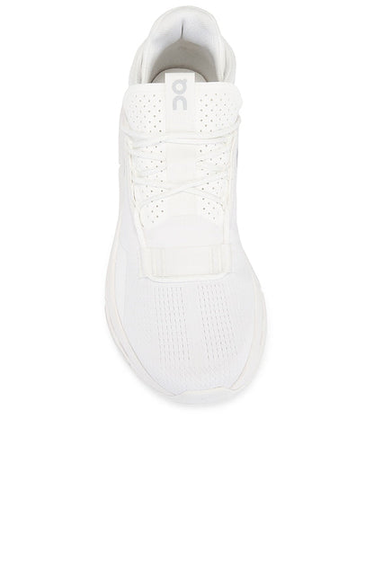 On Cloud Sneakers