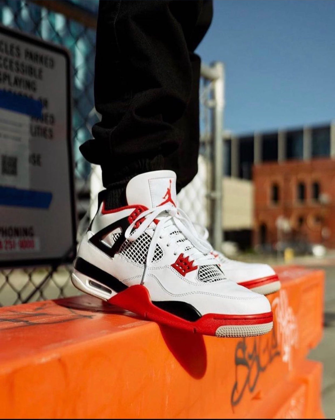 Jordan 4 Fire Red