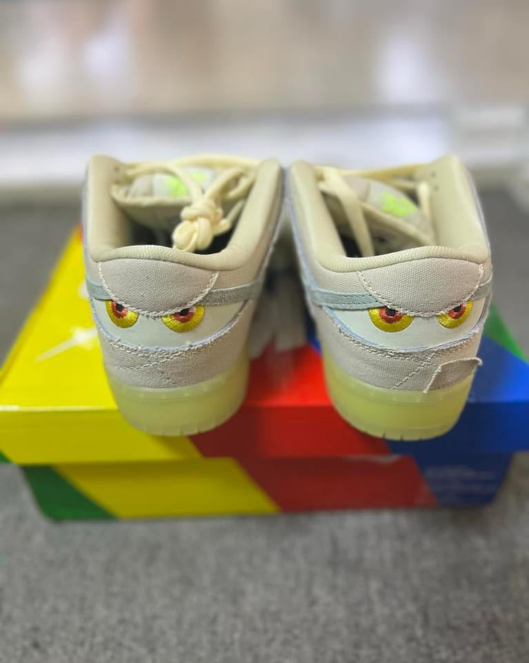 SB DUNK Mummy dunks
