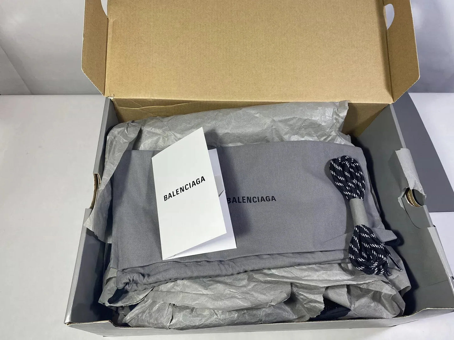 BALENCIAGA TRIPLE S TRIPLE BLACK Shoes