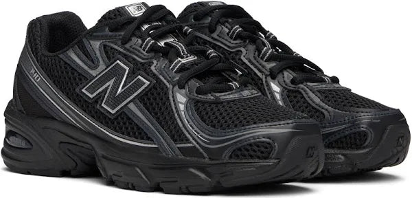 New Balance Big Kids Black & Silver 740 Sneakers